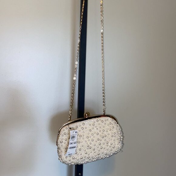 Accessories - Handbag with Pearls